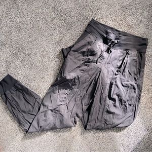 LULULEMON | black studio joggers